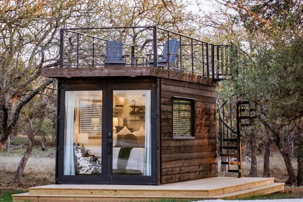 New The Lone Star Shipping Container Villa Fredericksburg Luaran gambar
