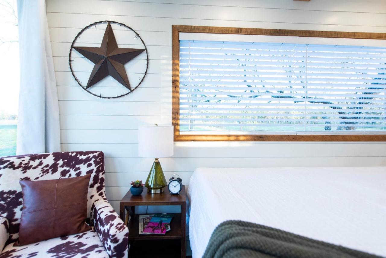 New The Lone Star Shipping Container Villa Fredericksburg Luaran gambar